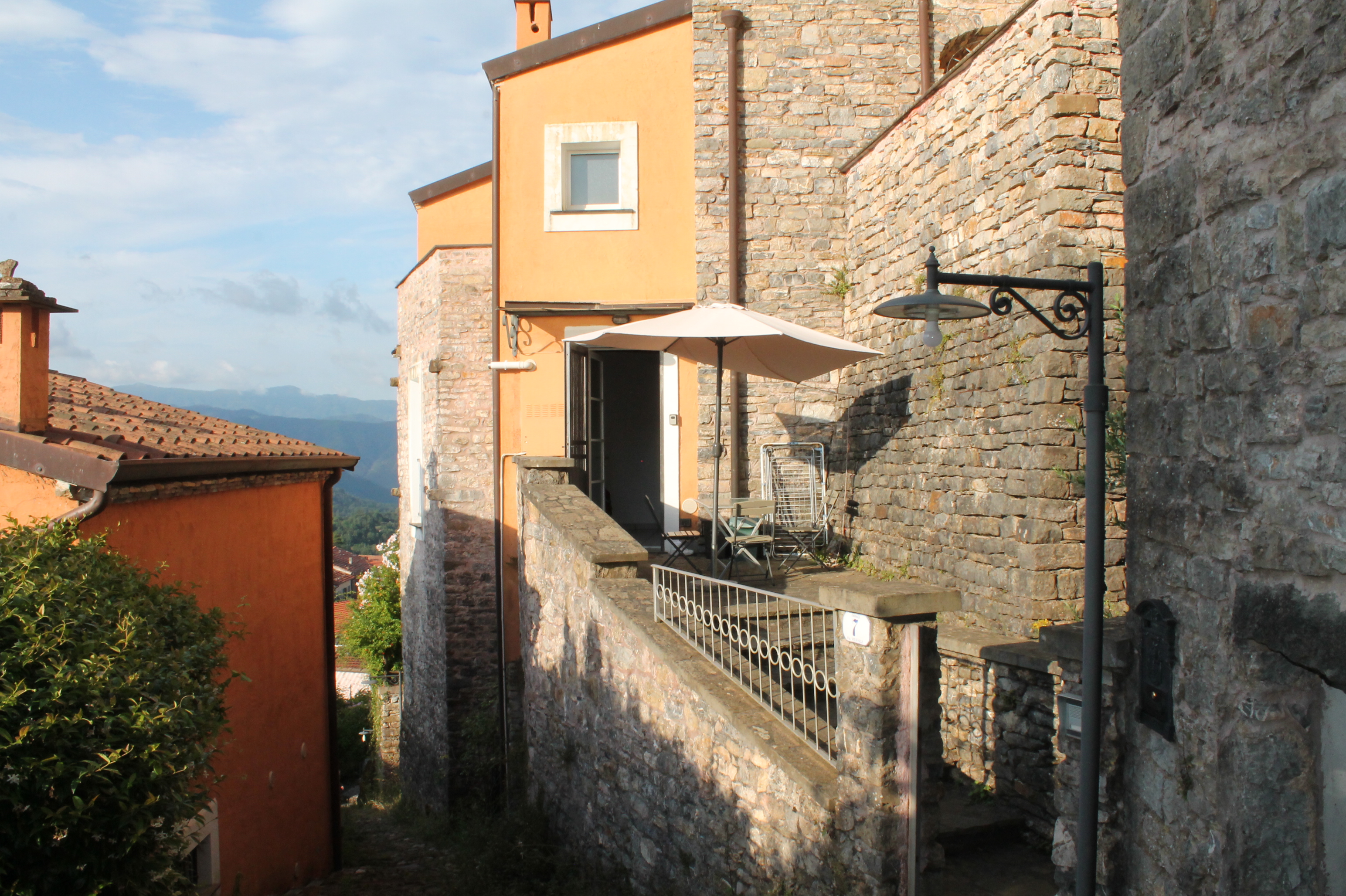 Vista dall'entrata verso il soggiorno